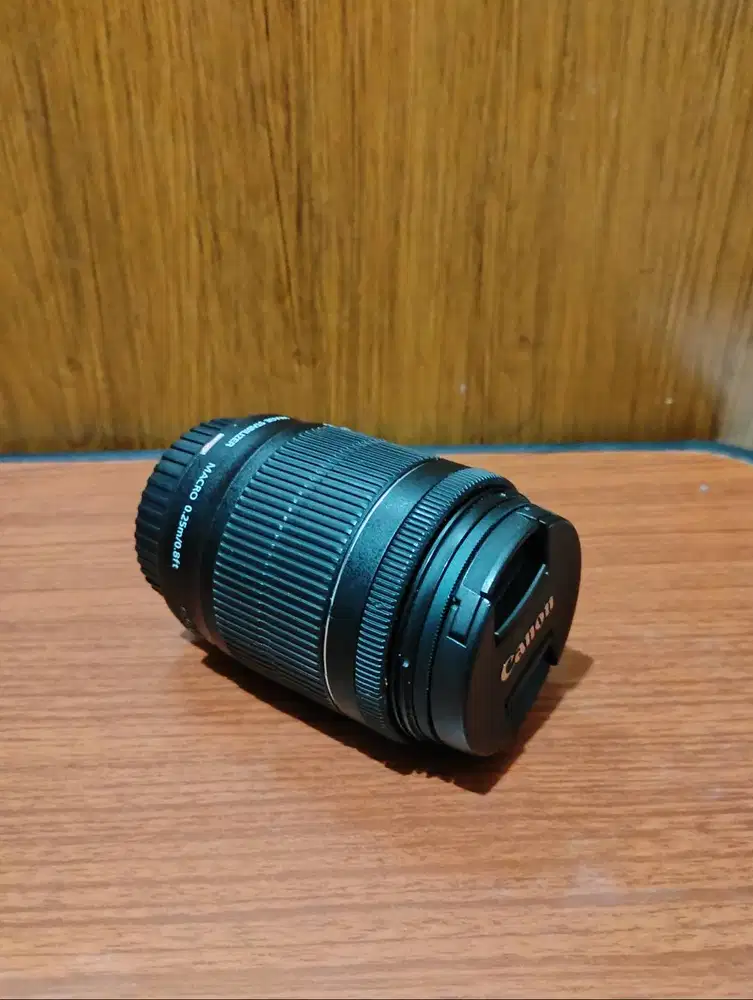 Lensa Canon Sapu jagat 18-135 mm STM