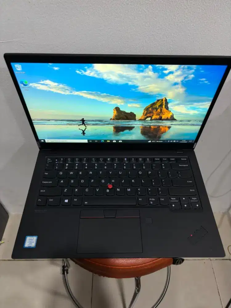 Lenovo Thinkpad X1 Carbon Gen 7 Intel core i5 Gen 8