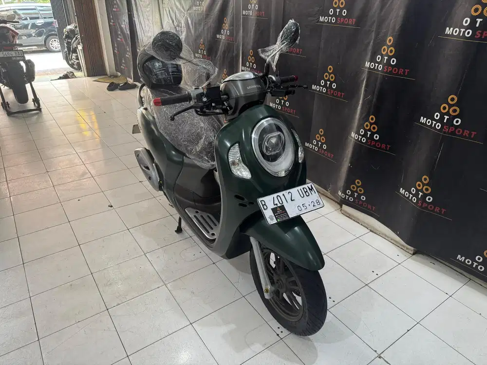 idola cewek HONDA scoopy prestige keyless 2023