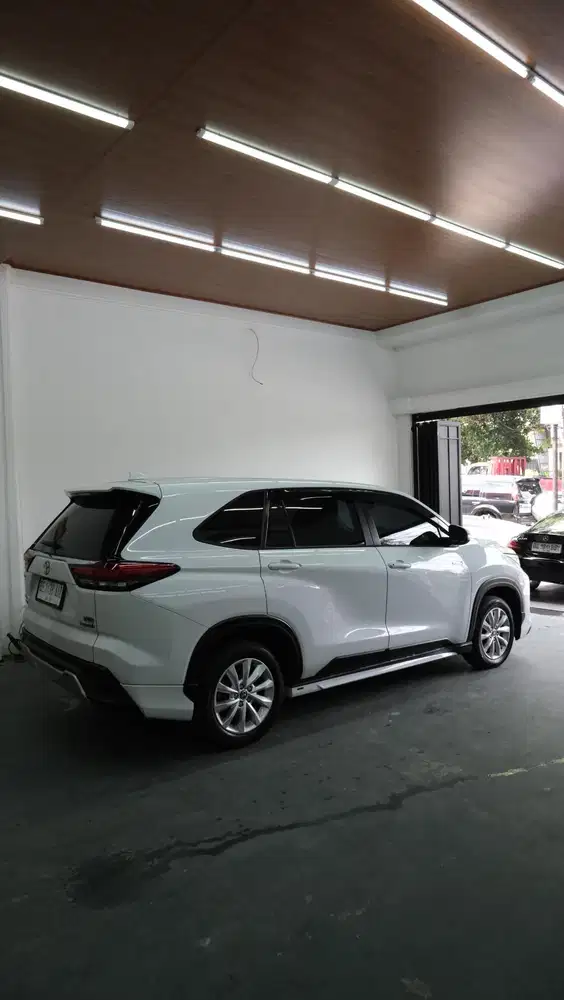 Toyota Kijang Innova 2023 Hybrid