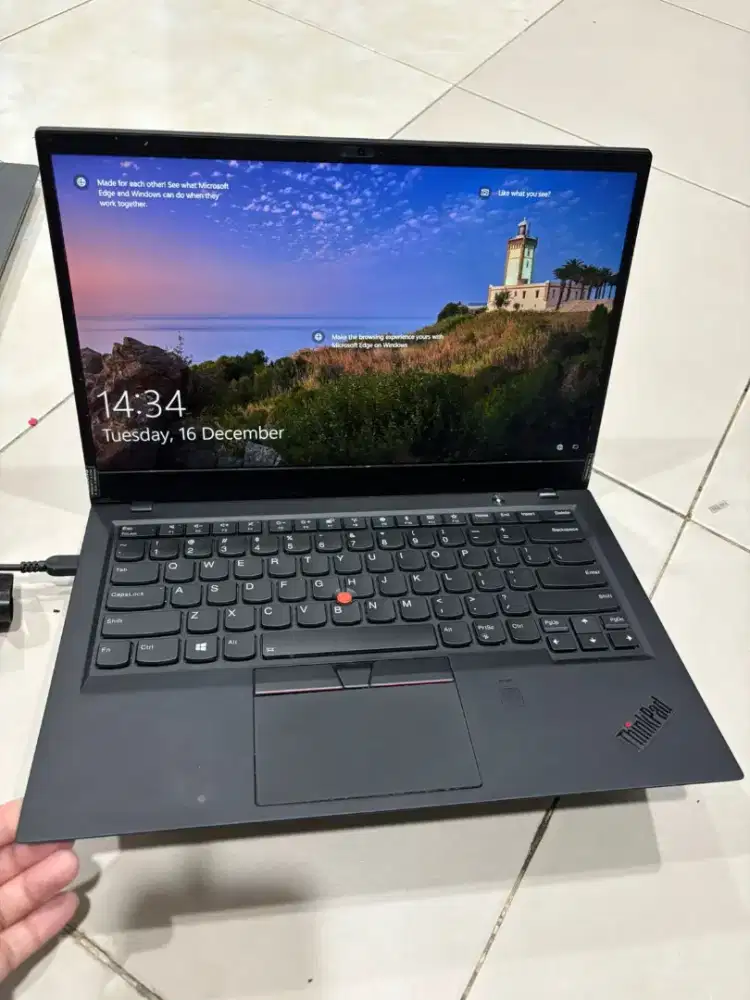 LENOVO THINKPAD X1 CARBON GEN 6 INTEL CORE I5 GEN 8