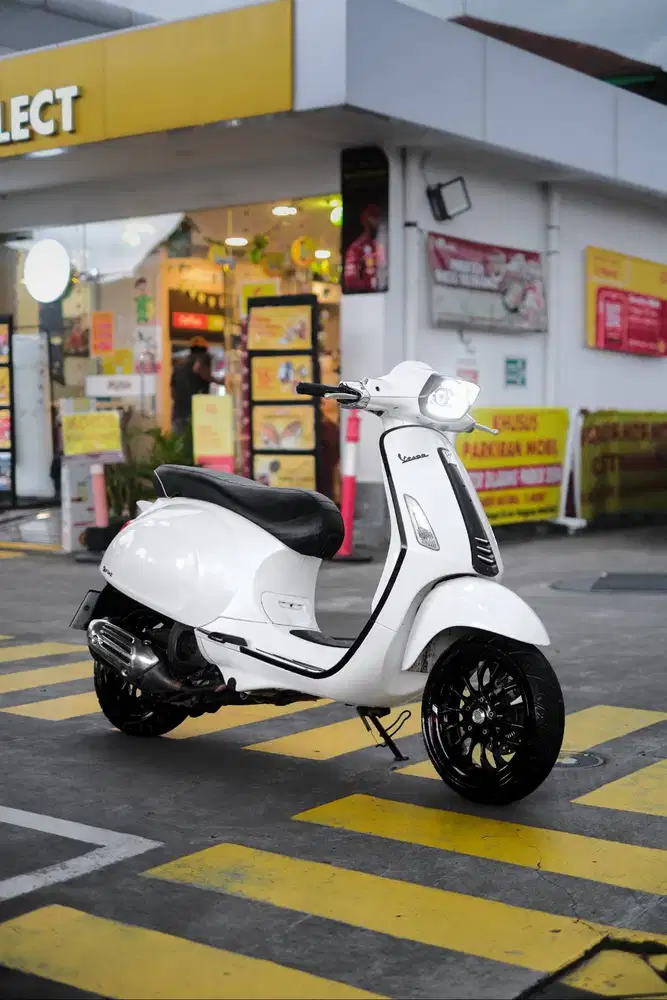 JUAL VESPA MATIC BEKAS/SECOND SPRINT 2022 MURAH BERGARANSI