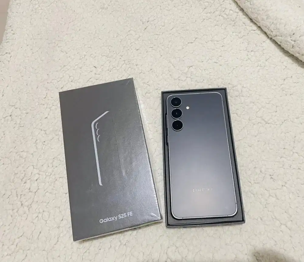 Samsung S25 FE 256GB/Masih ada Garansi & Asuransi