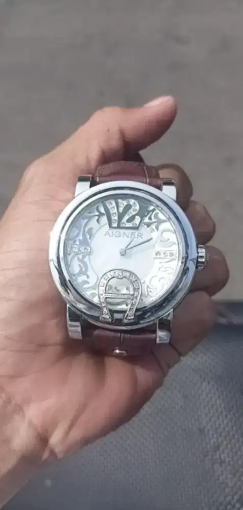 Jam tangan cewek Aigner original