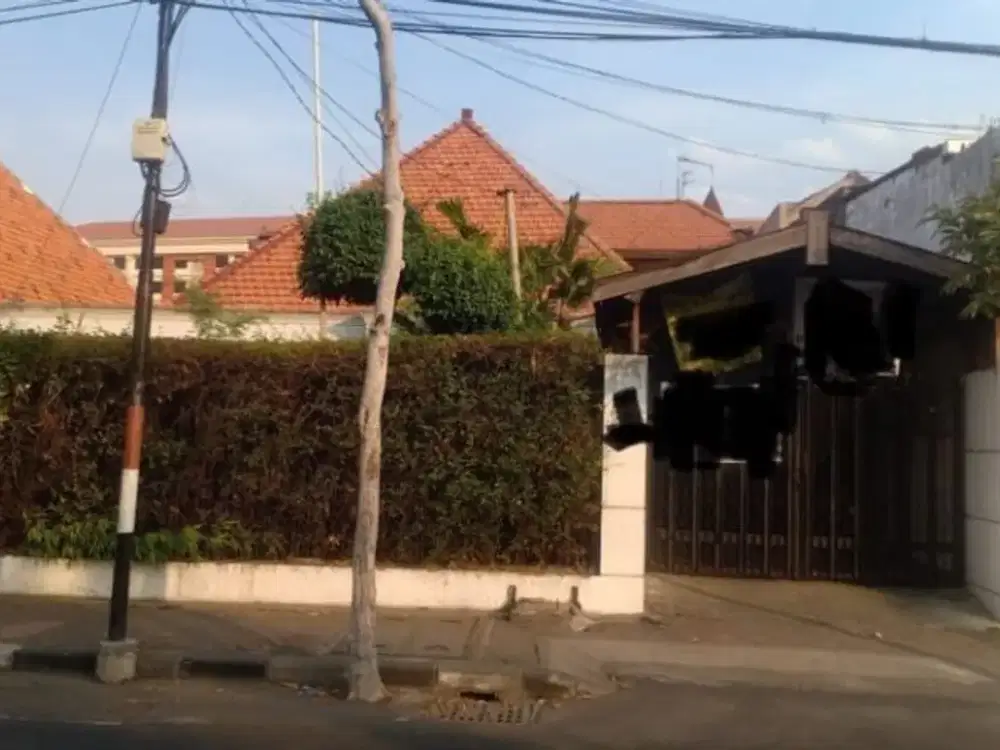 Dijual Murah Lokasi Strategis Nol Jalan - Jl Kutai Surabaya