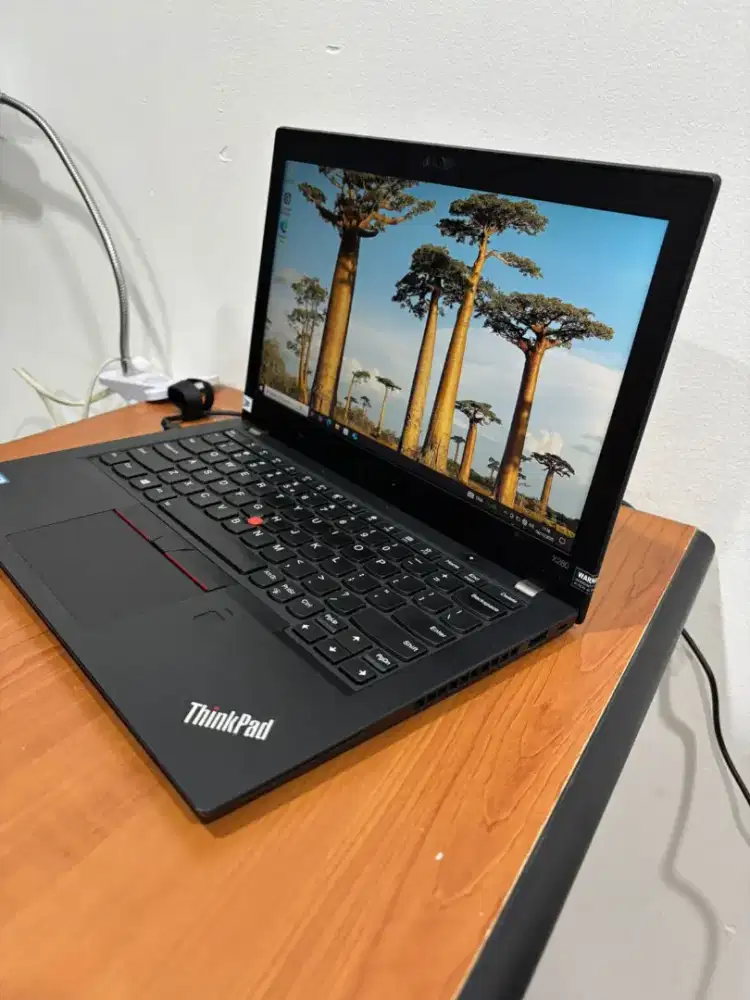 LENOVO THINKPAD X280 Intel Core i5 Gen 8