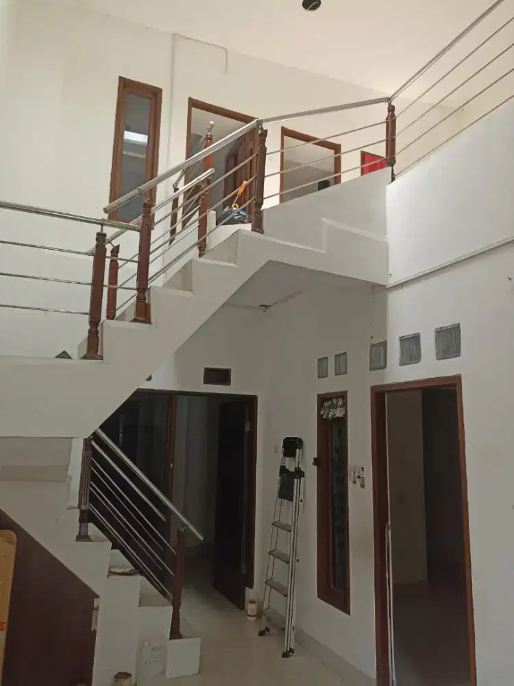 Rumah Disewakan Akses Mobil Di Kayu Putih