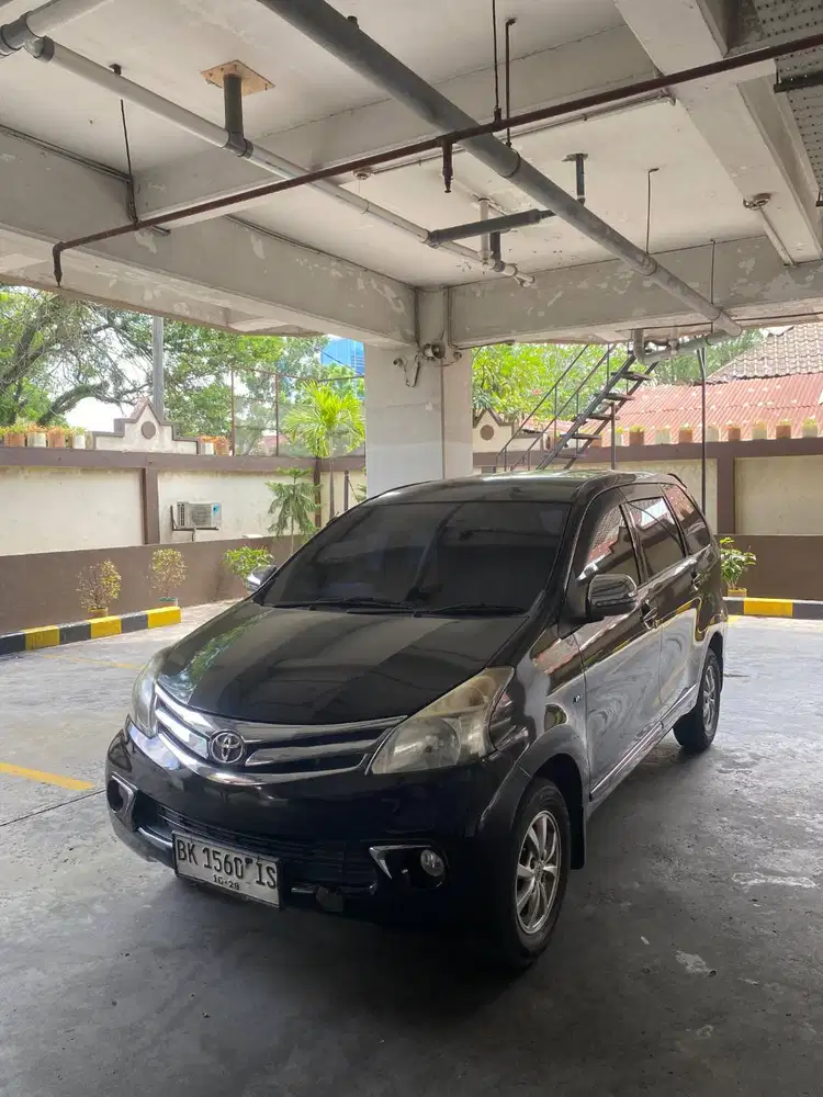 Toyota Avanza (2014)