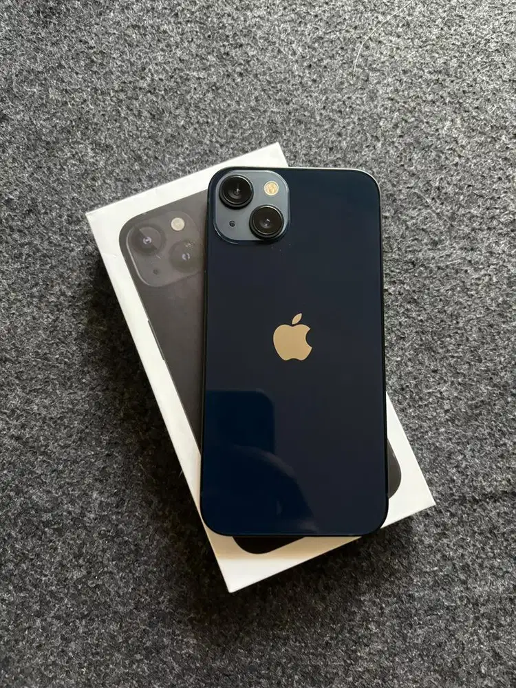 iPhone 13 256 GB Midnight