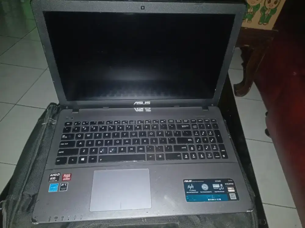 Laptop Asus X550Z