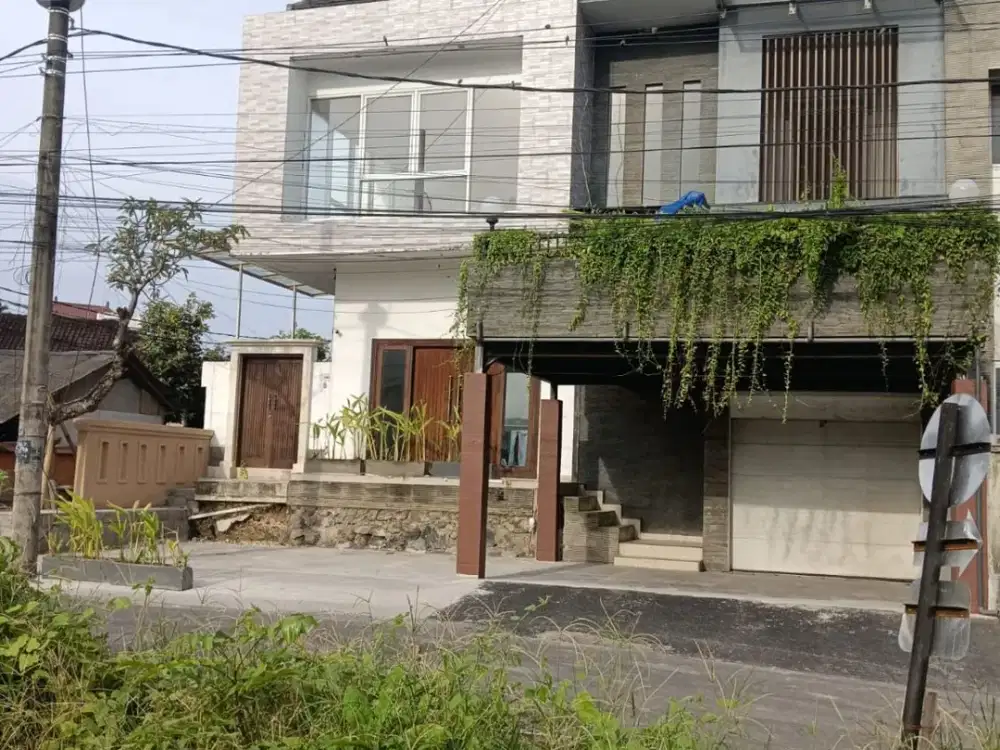 Dijual Rumah dikawasan Elit dekat Sunset Road dan Pantai Kuta Bali