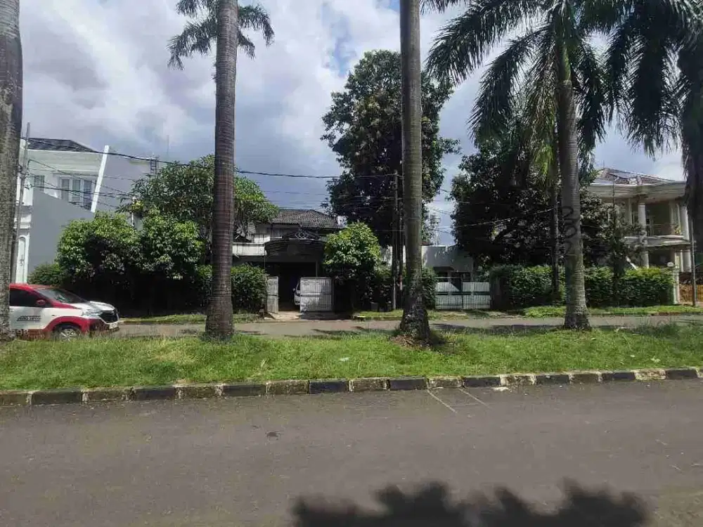 Rumah Secondary Tanah Luas  di Komplek Billymoon Pondok Kelapa Jakarta Timur