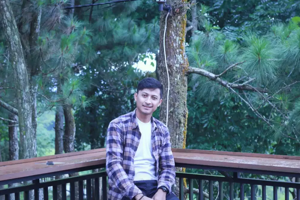 Cari pekerjaan .tidak untuk pialang