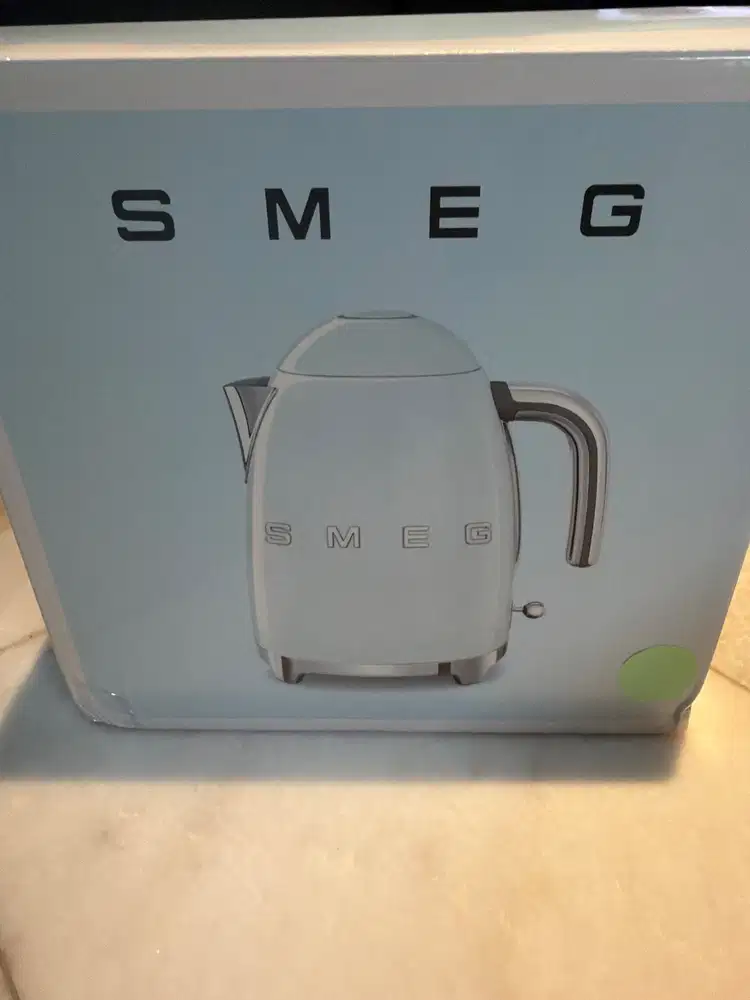 Smeg kettle 2 jt ,