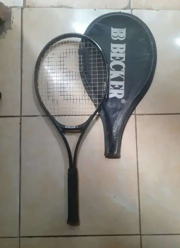 Raket Tenis Boris Becker