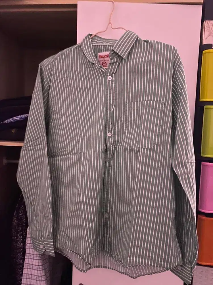 Kemeja pria size L buy 1 gest 1