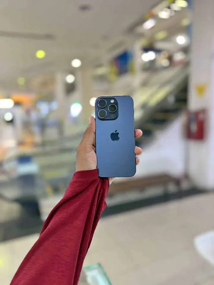 iPhone 15 Pro 128 Second Resmi Ibox
