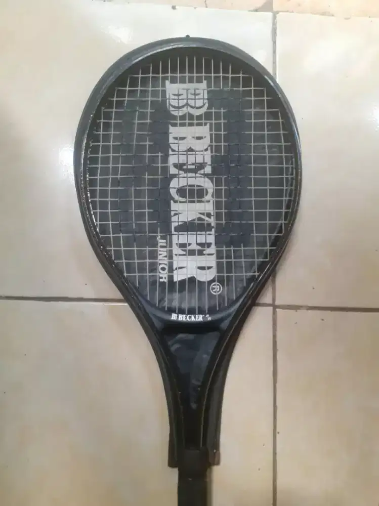 Raket Tenis Boris Becker