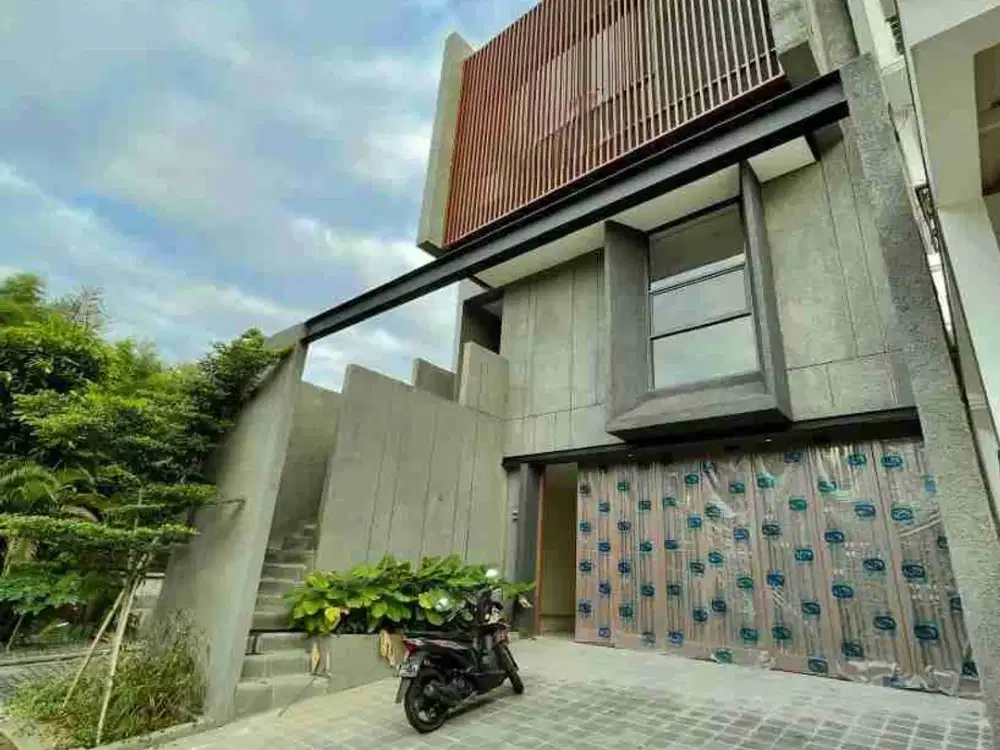 DIJUAL rumah BRAND NEW HOUSE di BONAVISTA  LEBAK BULUS jakarta selatan