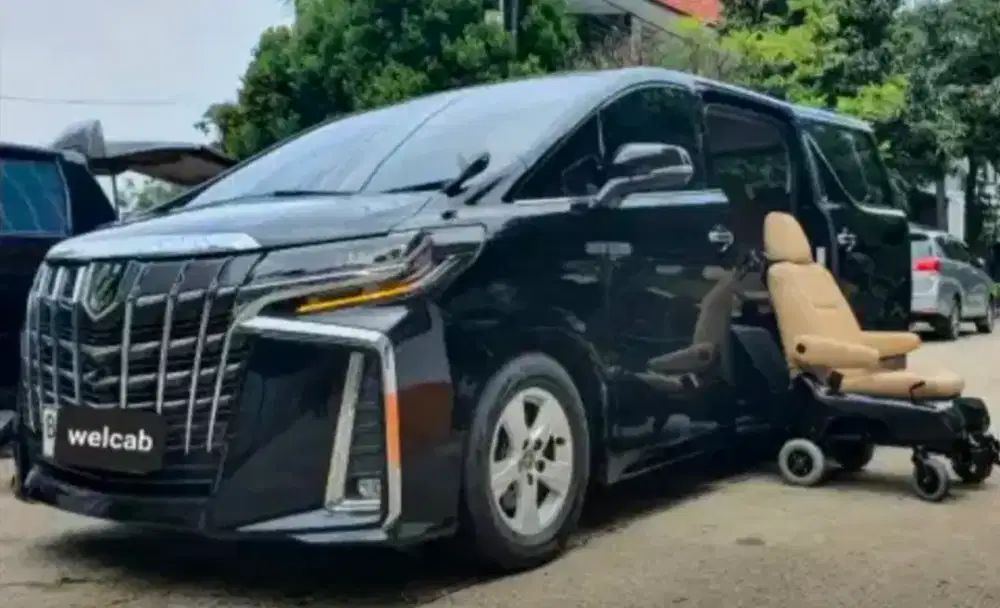 WELCab Alphard 2.5 SC (cbu) Jok bisa turun 2019 nii18 km.30rb an