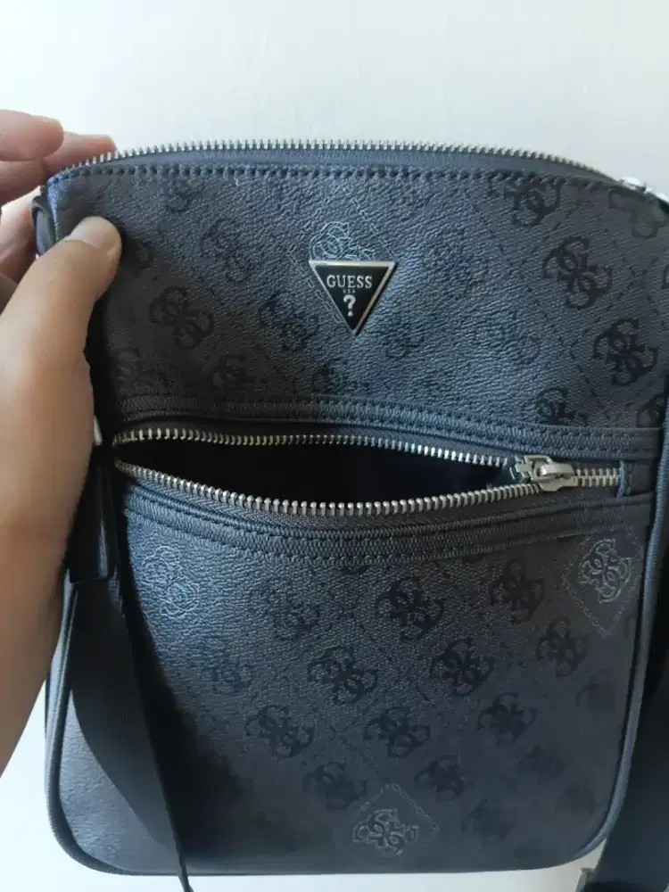 Tas guess jrg sekali dipakai