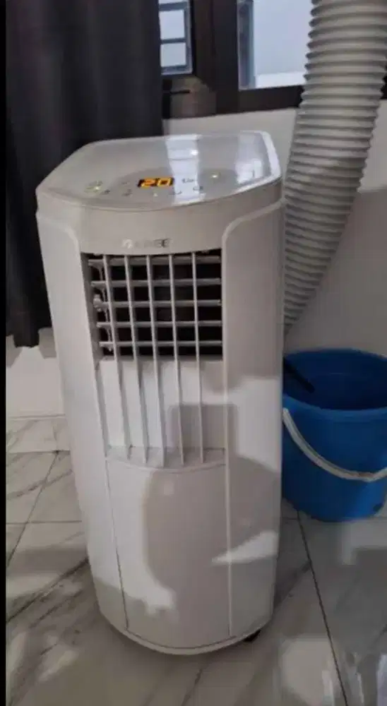 AC PORTABLE 1PK MERK GREE