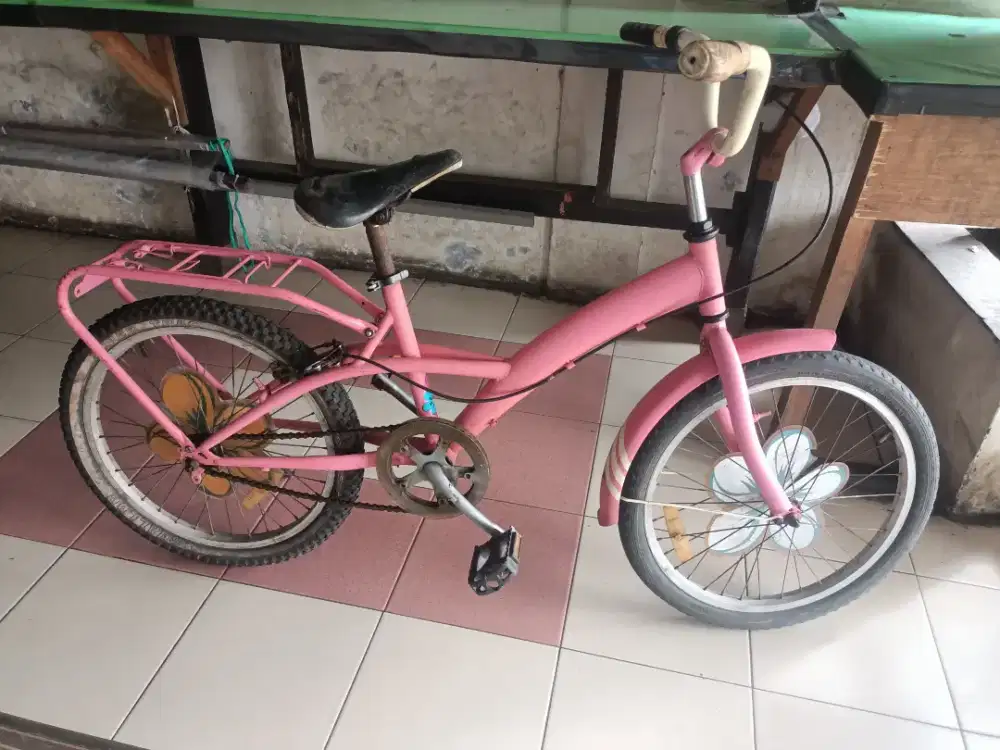 Sepeda wimcyele uk20 rangka kokoh rem pakem ban tebal semua