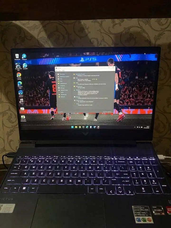 LAPTOP GAMING VICTUS 15