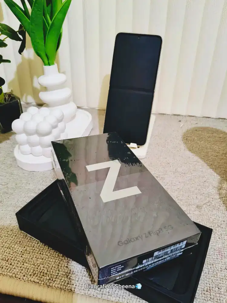 Samsung ZFlip 3 5G 8/256GB