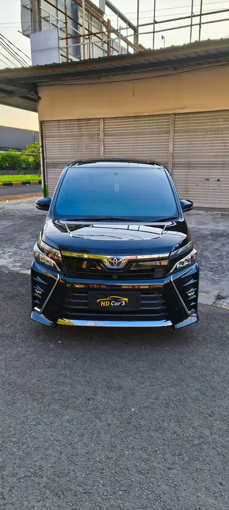Toyota Voxy 2.0 2019 / 2020 Wrn Hitam Mulus Pjk Pjg