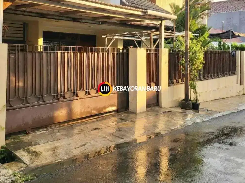 FOR SALE RUMAH SIAP HUNI DI AREA PANGLIMA POLIM KEBAYORAN BARU.
