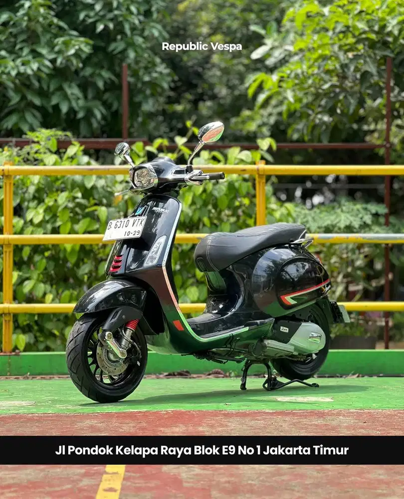 TERMURAH PIAGGIO VESPA SPRINT S150 IGET ABS TH 2019 Warna Hitam