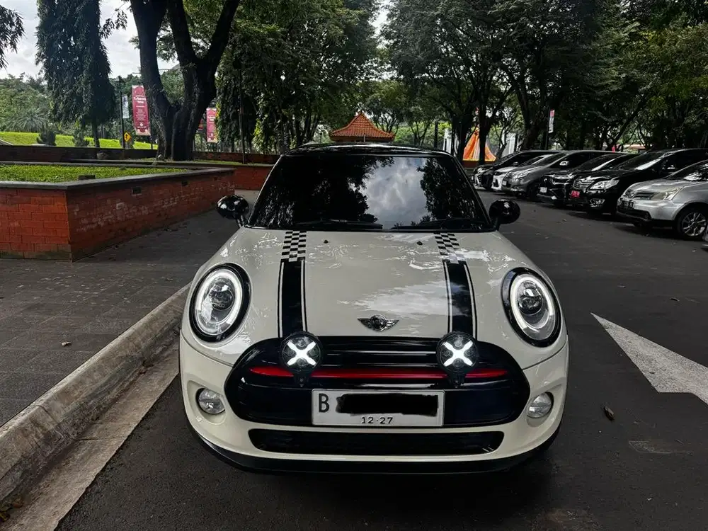 Mini Cooper 3 Door F56 2014 Istimewa