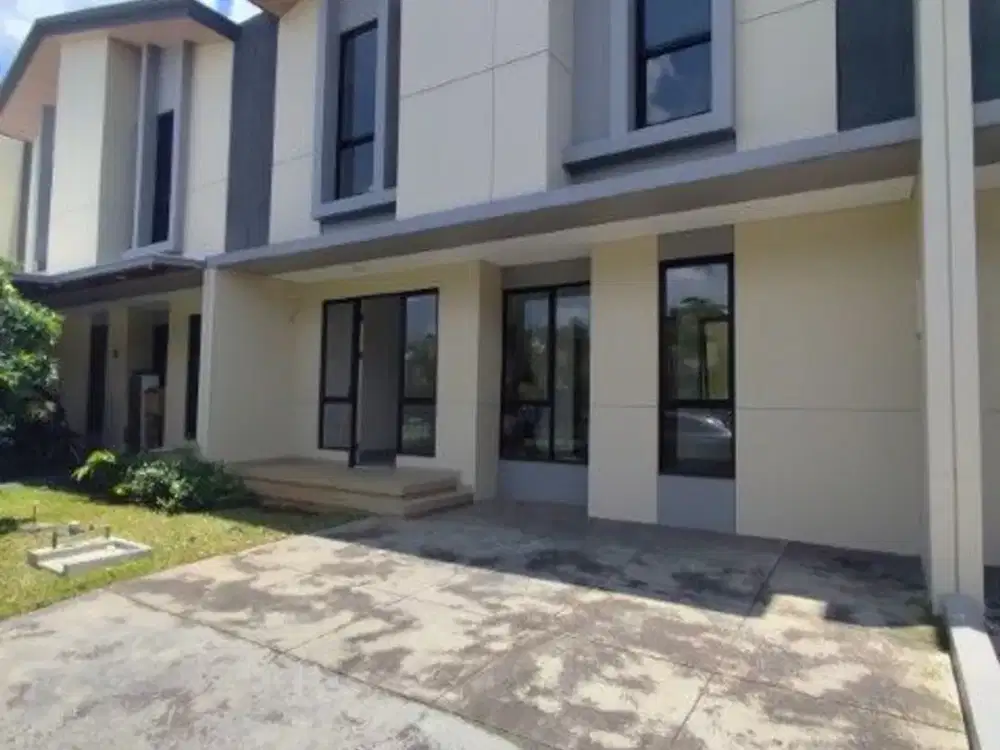 Rumah Depan Taman Ukuran 8x10 di Astha Suvarna Sutera Tangerang 1KA00014