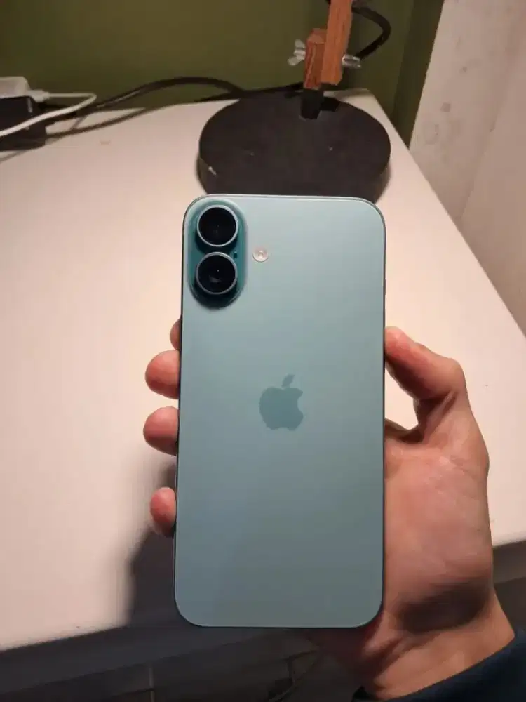 (properti terpanas se olx indonesia) iphone 16 plus baru beli