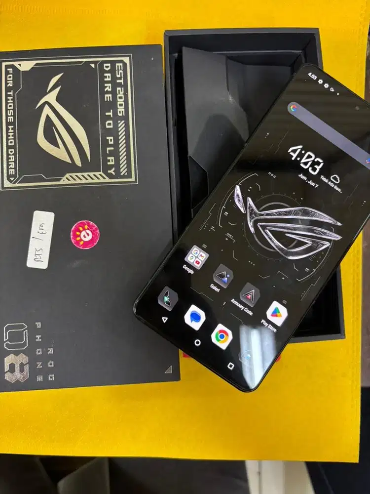 ASUS ROG 8 12/256 MULUS