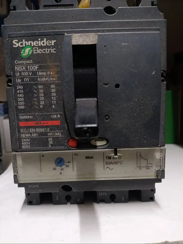 MCCB SCHNEIDER 1250A dan 650A compact  NSX 160F