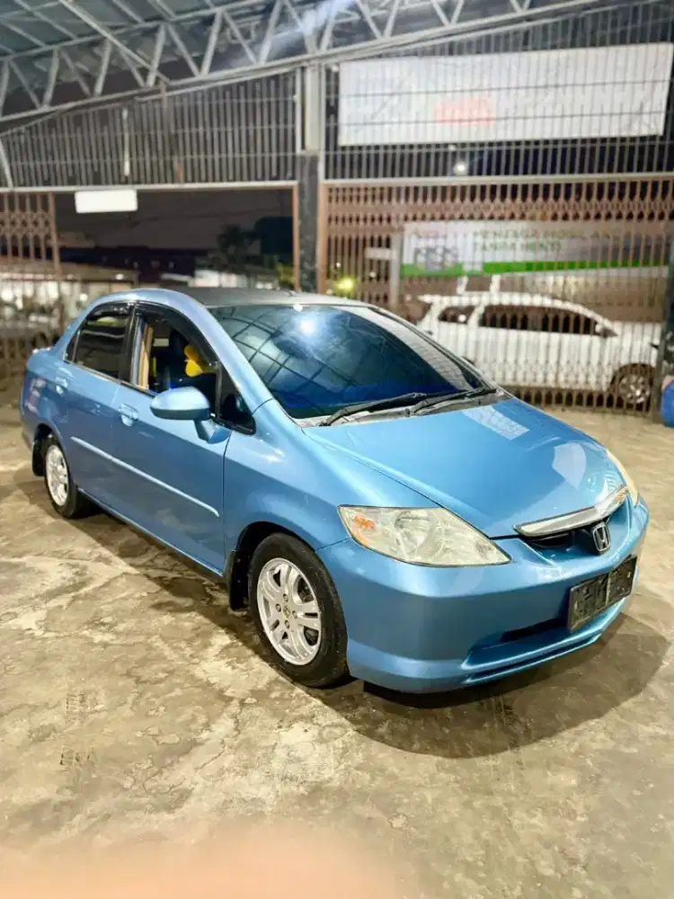 Sedan Honda City IDSI 2004