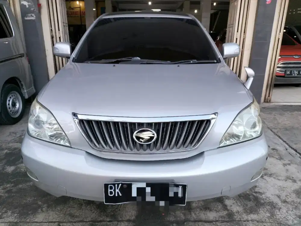 Toyota Harrier 240G 2010 Silver