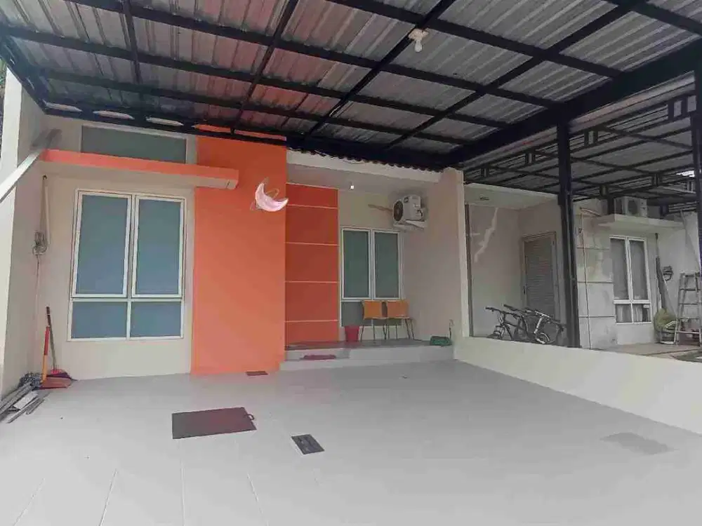 RUMAH SEWA FULL FURNISH GRAHA PADMA SEMARANG BEBAS BANJIR