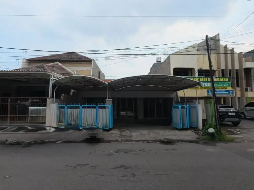 A073 JUAL RUMAH USAHA PUSAT KOTA AREA PUCANG NGAGEL COCOK UNTUK SEGALA USAHA