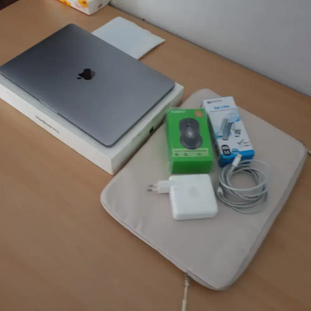 MACBOOK PRO 13 - 2017