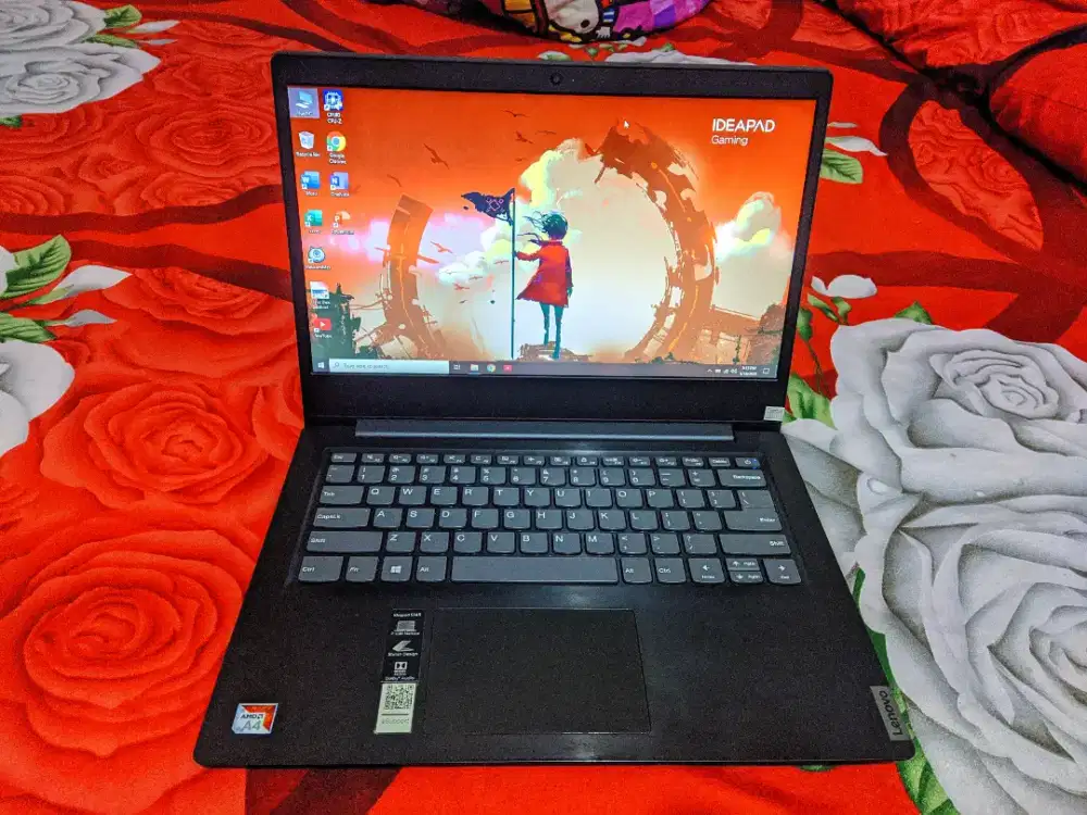 Lenovo Ideapad tipe terbaru masih mulus