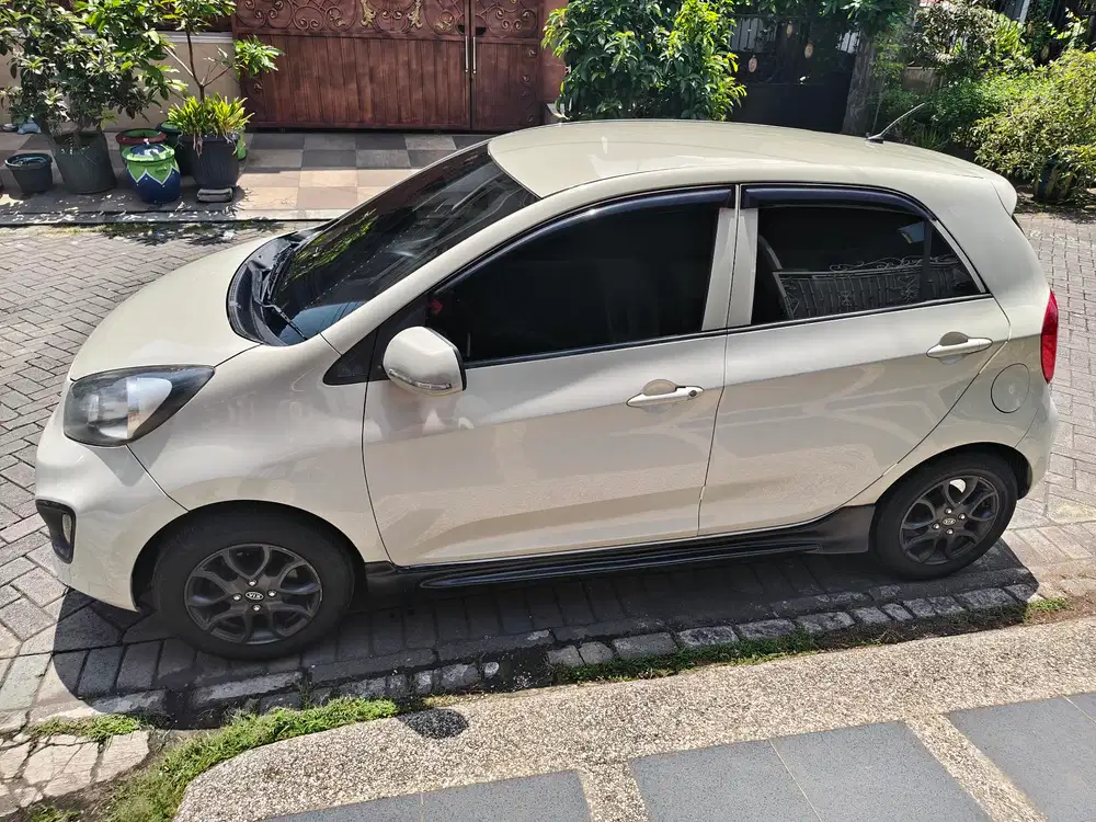 Kia Picanto 2011 Bensin