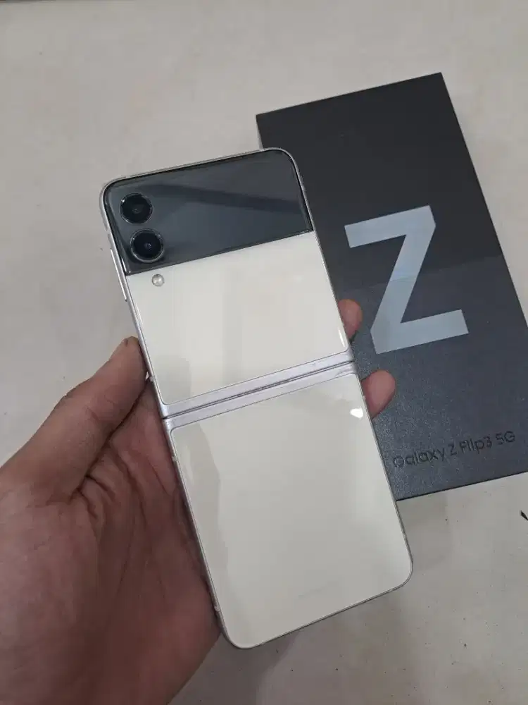 Samshng Z Flip 3 Ram 8/256 GB Fullset