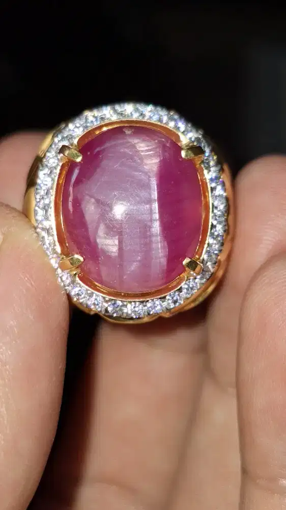 RUBY BURMA BELANG WINDUSARA