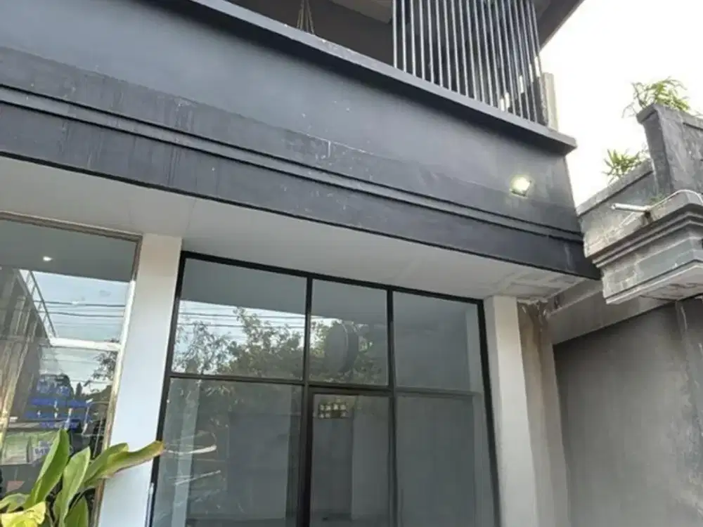 Ruko Strategis 1 Lantai Disewakan, di Area Batu Bolong, Canggu