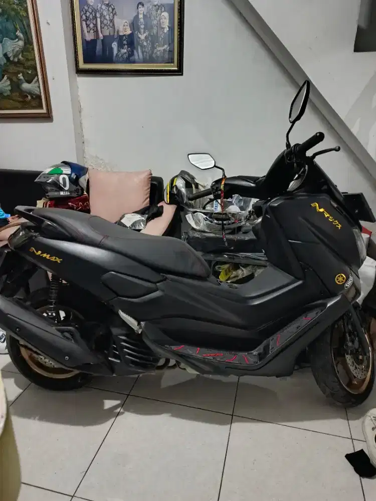 Nmax 2016 surat lengkap 13,85jt nett mulus repaint mesin bagus