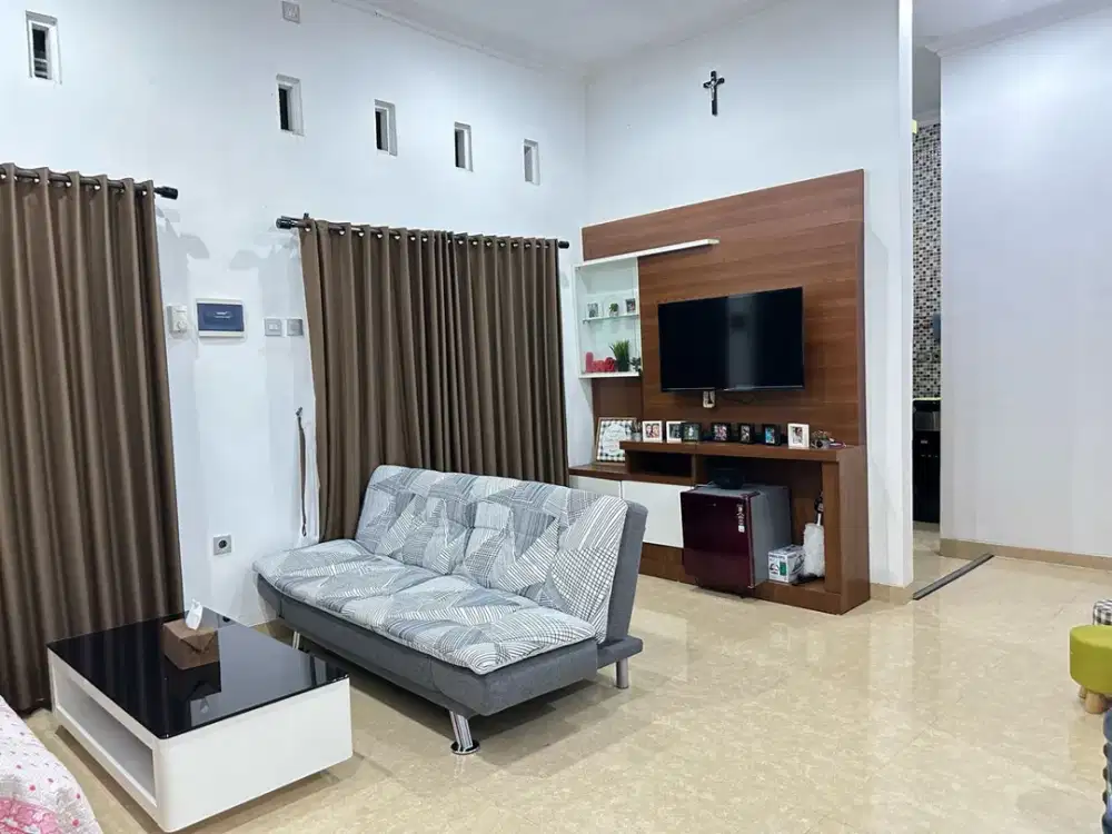 Dijual rumah lokasi papringan sleman yogyakarta dekat Univ Sanata Dharma Mrican, Univ Atma Jaya Mrican, AMPLAZ