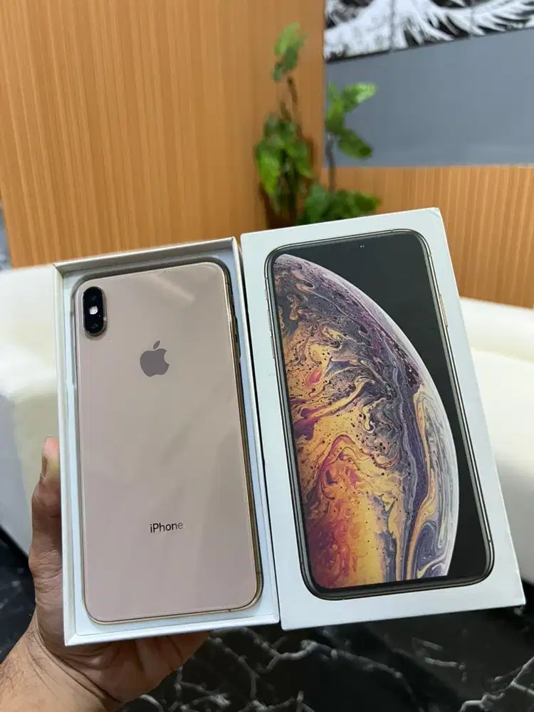 Iphone xs max 64gb gold